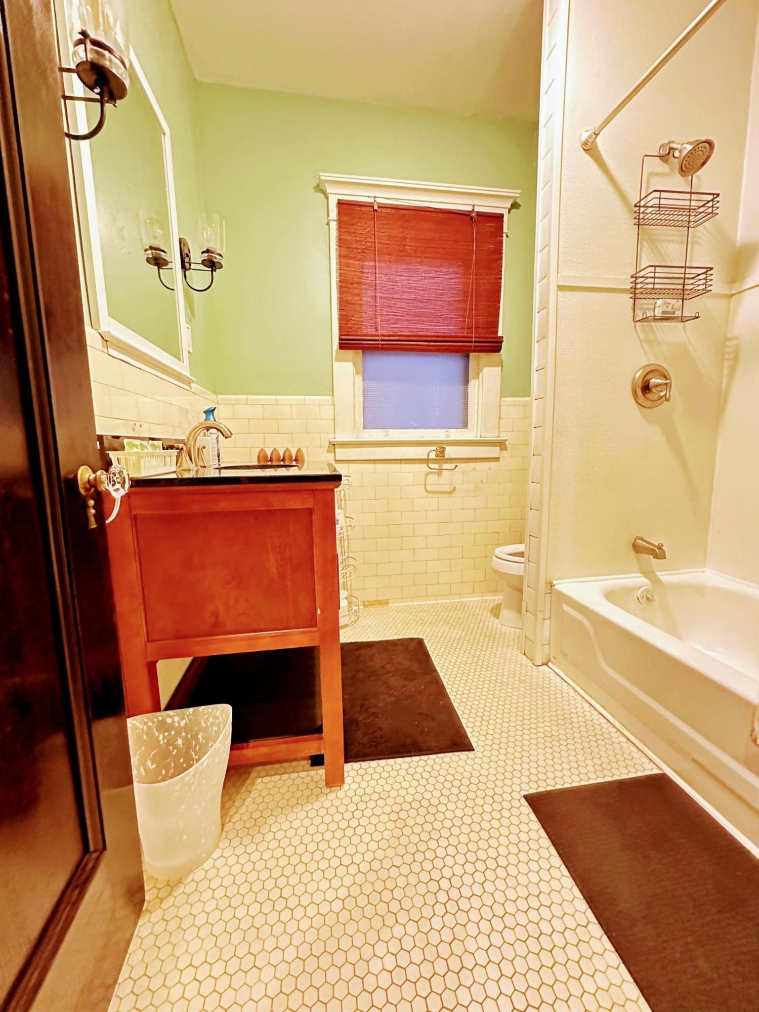 Elmwood Village Apartment Buffalo